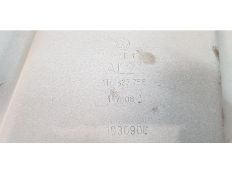 Recambio de elevalunas delantero derecho para volkswagen caddy ka/kb (2k) kombi referencia OEM IAM 2K1837752BJ  