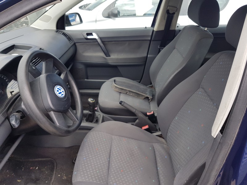 volkswagen polo (9n1) del año 2002