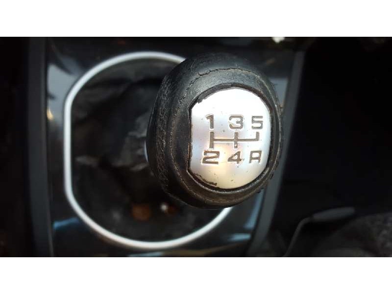 ford mondeo berlina (ge) del año 2001 ford mondeo berlina (ge) del año 2001