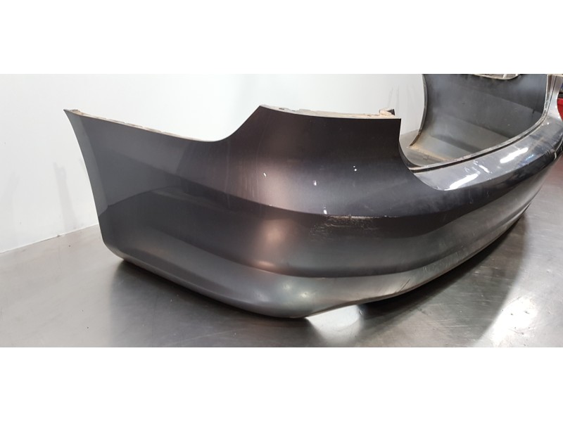 Recambio de paragolpes trasero para volkswagen passat lim. (362) referencia OEM IAM 561807421GRU 561807421 