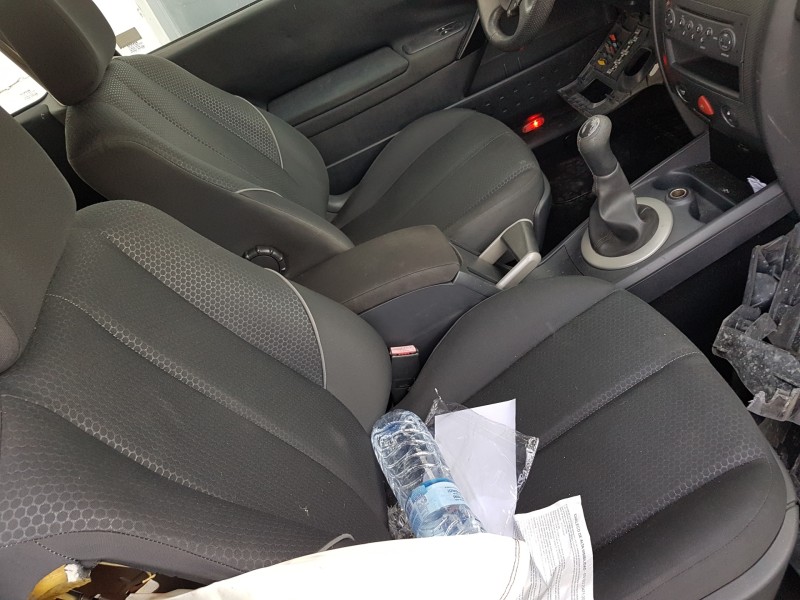 renault megane ii berlina 3p del año 2006