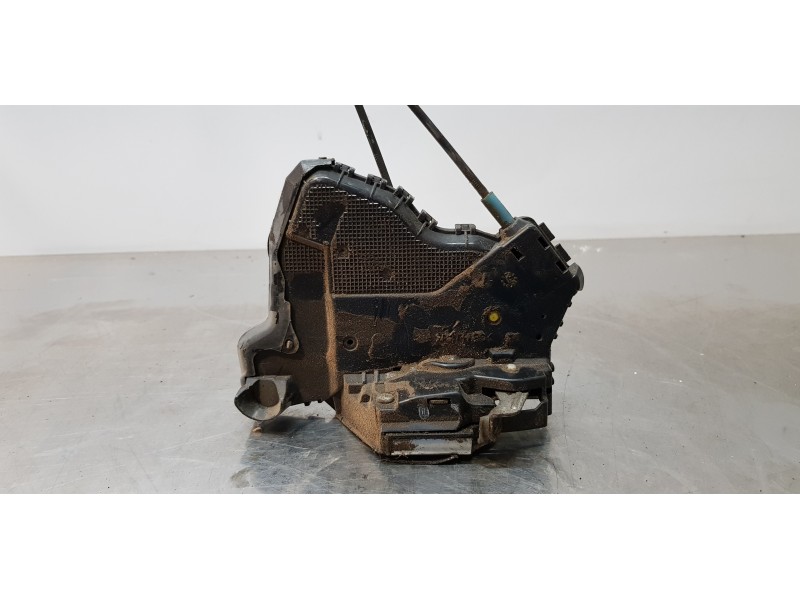 Recambio de cerradura puerta delantera derecha para toyota rav 4 (a3) sol referencia OEM IAM 6903042220  