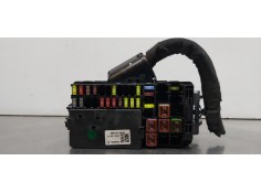 Recambio de caja reles / fusibles para opel astra k lim. 5türig business referencia OEM IAM 15533696  