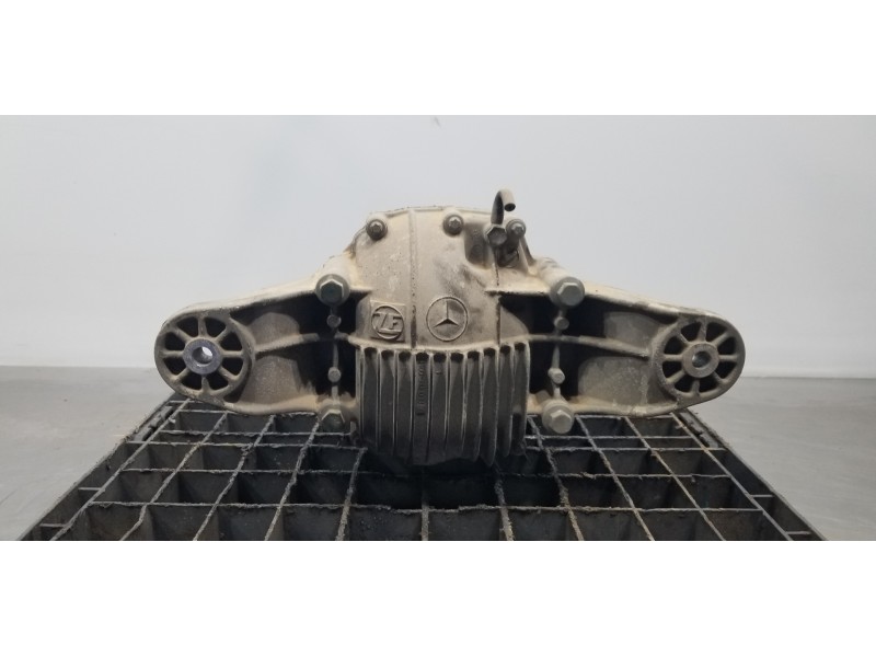 Recambio de diferencial trasero para mercedes clase r (w251) 320 cdi (251.022) referencia OEM IAM A1643501614  