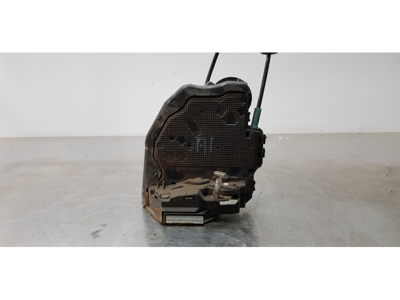 Recambio de cerradura puerta trasera derecha para toyota rav 4 (a3) sol referencia OEM IAM 6905042020   Recambio de cerradura puerta trasera derecha para toyota rav 4 (a3) sol referencia OEM IAM 6905042020