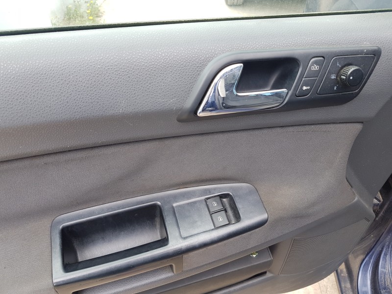 volkswagen polo (9n1) del año 2002