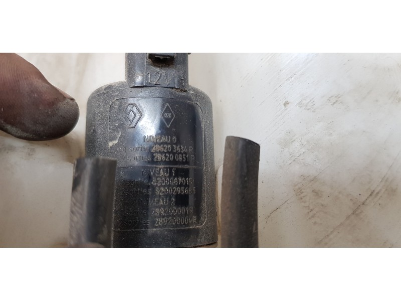 Recambio de deposito limpia para renault scenic iii grand dynamique referencia OEM IAM 289108770R  