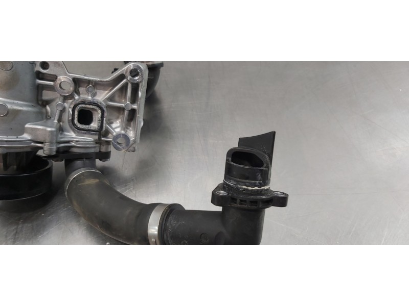 Recambio de soporte alternador para mini mini 5-trg. (f55) one referencia OEM IAM 11518631940  