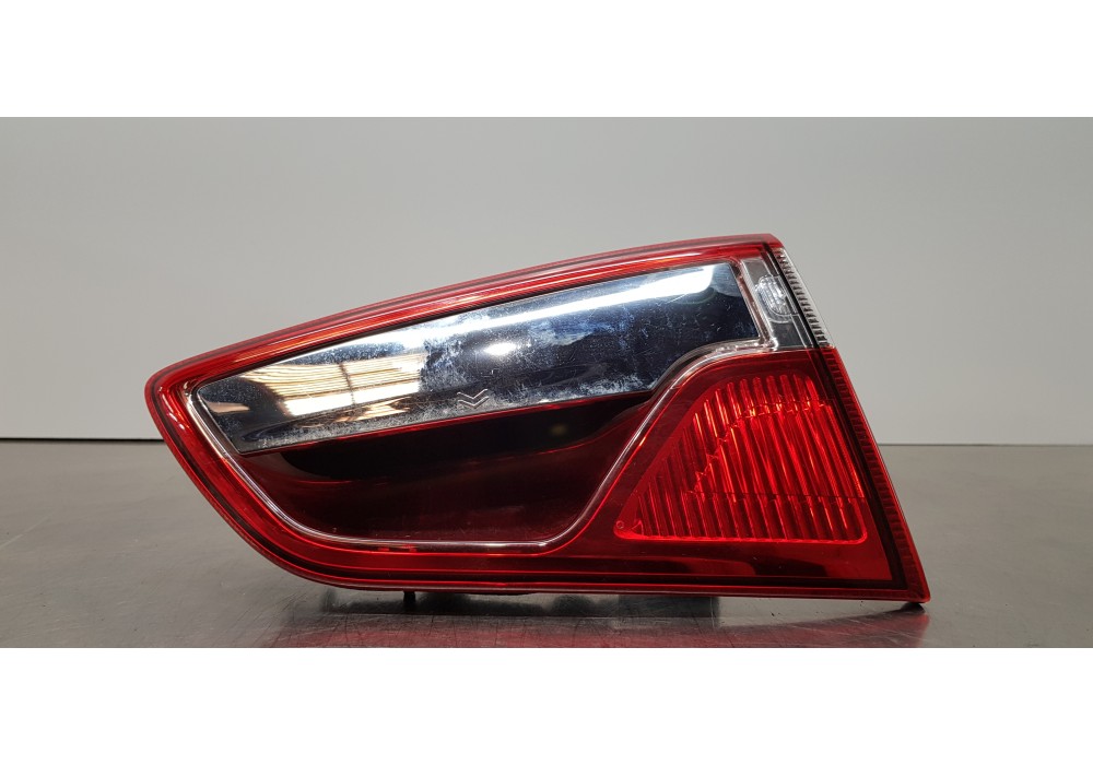 Recambio de piloto trasero derecho interior para ford ecosport (cr6) trend referencia OEM IAM 2280911 CN1513A602CC 