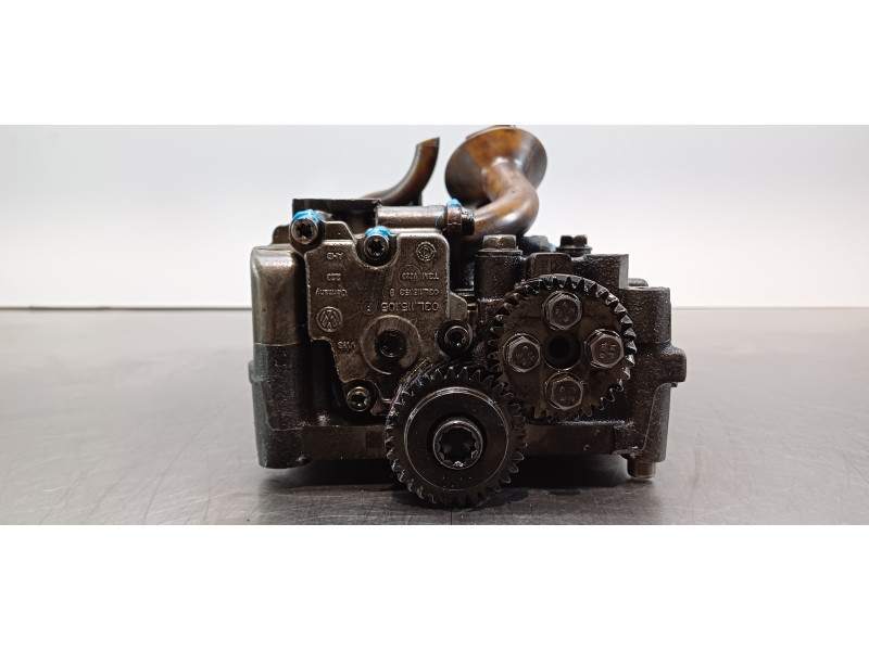Recambio de bomba aceite para volkswagen t5 bus (7e) caravelle comfortline lang 4motion referencia OEM IAM 03L103295D  
