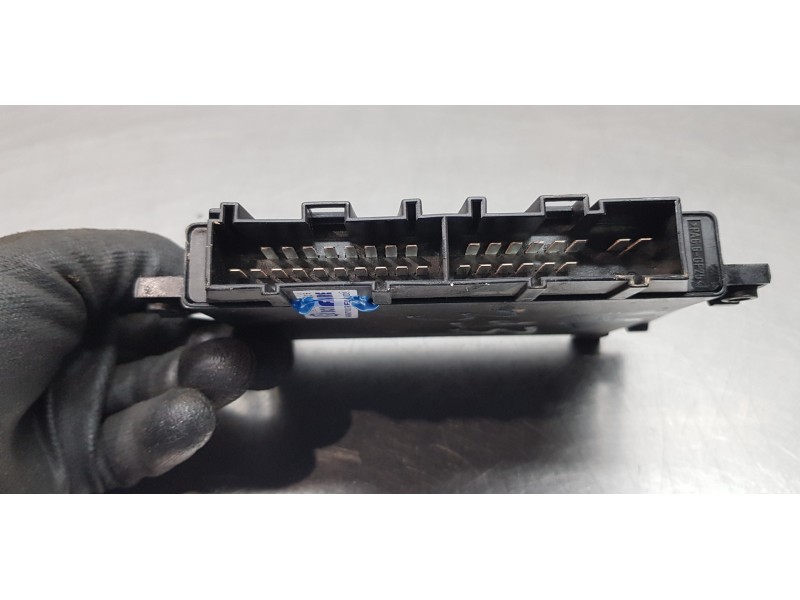 Recambio de modulo electronico para mercedes clase r (w251) 320 cdi (251.022) referencia OEM IAM A1648201826  