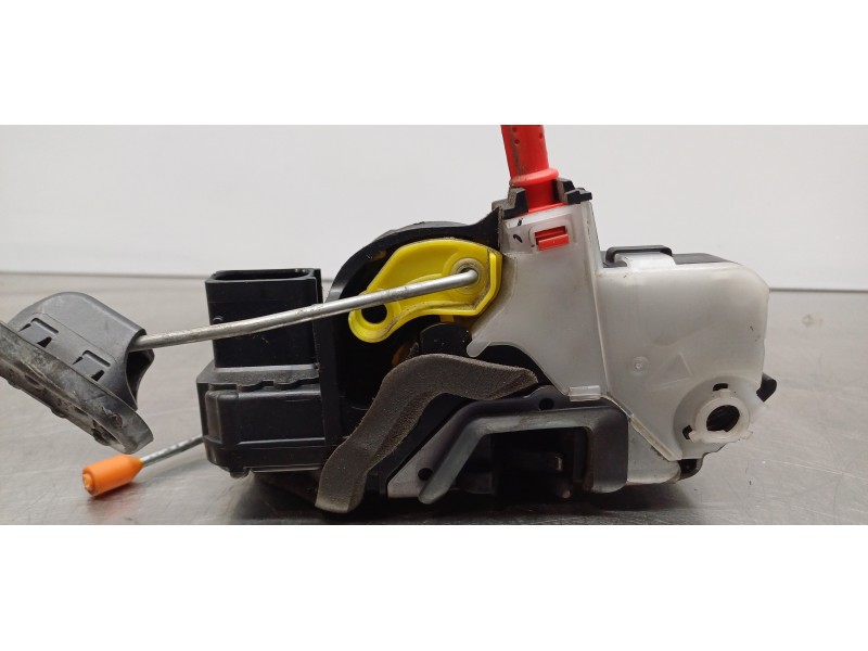 Recambio de cerradura puerta delantera izquierda para opel zafira (c) family start/stop referencia OEM IAM 13579522   Recambio de cerradura puerta delantera izquierda para opel zafira (c) family start/stop referencia OEM IAM 13579522