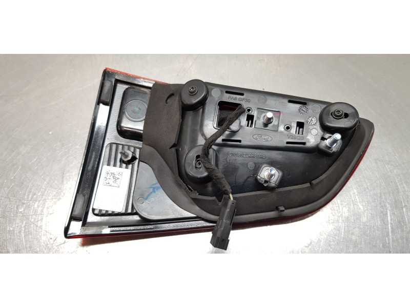 Recambio de piloto trasero derecho interior para ford ecosport (cr6) trend referencia OEM IAM 2280911 CN1513A602CC  Recambio de piloto trasero derecho interior para ford ecosport (cr6) trend referencia OEM IAM 2280911 CN1513A602CC