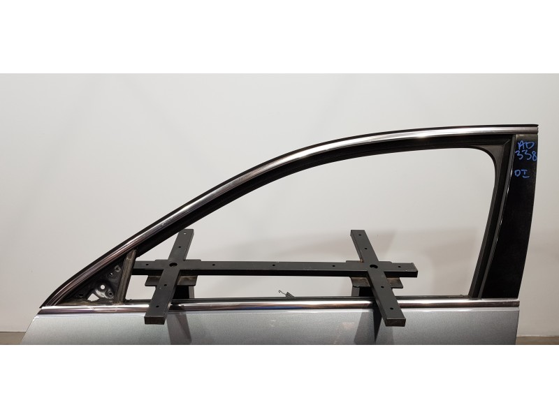 Recambio de puerta delantera izquierda para volkswagen passat lim. (362) referencia OEM IAM 561831055A  