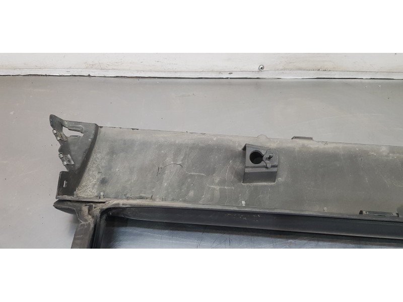 Recambio de faldon lateral para volvo xc60 inscription awd referencia OEM IAM 31420623  