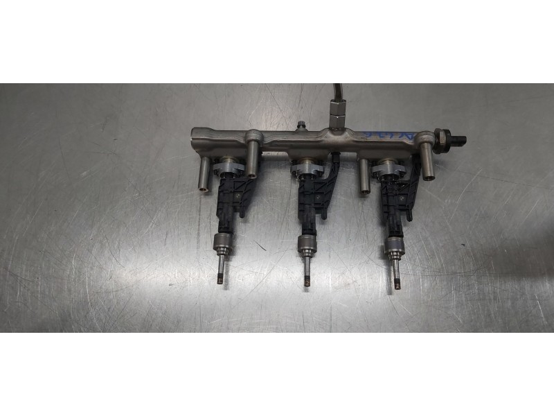 Recambio de rampa inyectora para mini mini 5-trg. (f55) one referencia OEM IAM 13538665631  