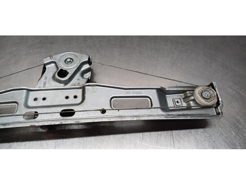 Recambio de elevalunas trasero derecho para opel zafira (c) family start/stop referencia OEM IAM 13369290 13260142  Recambio de elevalunas trasero derecho para opel zafira (c) family start/stop referencia OEM IAM 13369290 13260142