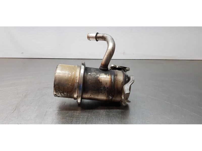 Recambio de enfriador egr para volkswagen caddy furgón/kombi kombi referencia OEM IAM 04L131512AJ  