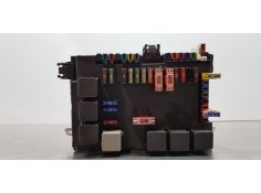 Recambio de caja reles / fusibles para mercedes clase s (w221) berlina 320 / 350 cdi (221.022) referencia OEM IAM A2215405950 A2 2