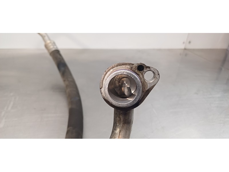 Recambio de tubos aire acondicionado para volkswagen t5 bus (7e) caravelle comfortline lang 4motion referencia OEM IAM 7E0820744