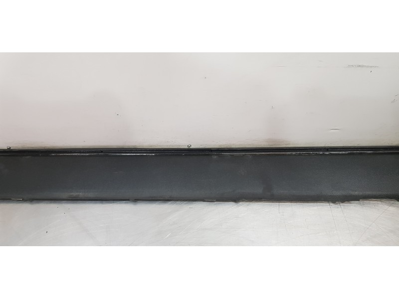 Recambio de faldon lateral para volvo xc60 inscription awd referencia OEM IAM 31420622  