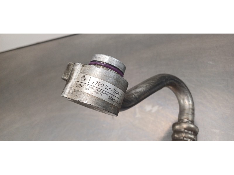 Recambio de tubos aire acondicionado para volkswagen t5 bus (7e) caravelle comfortline lang 4motion referencia OEM IAM 7E0820744