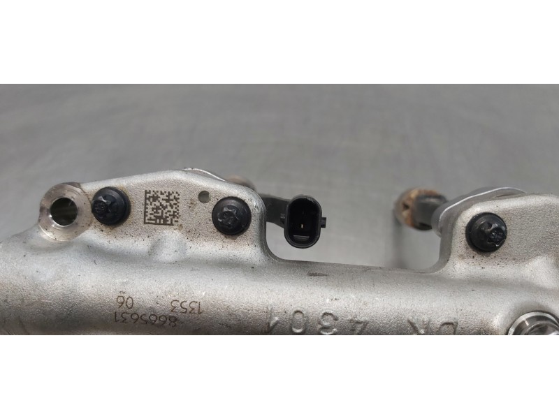 Recambio de rampa inyectora para mini mini 5-trg. (f55) one referencia OEM IAM 13538665631  