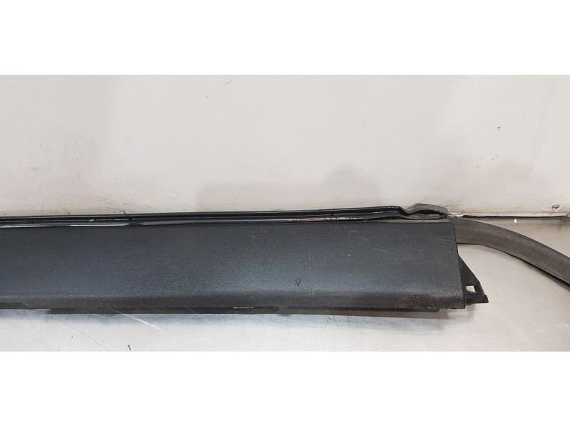 Recambio de faldon lateral para volvo xc60 inscription awd referencia OEM IAM 31420622  