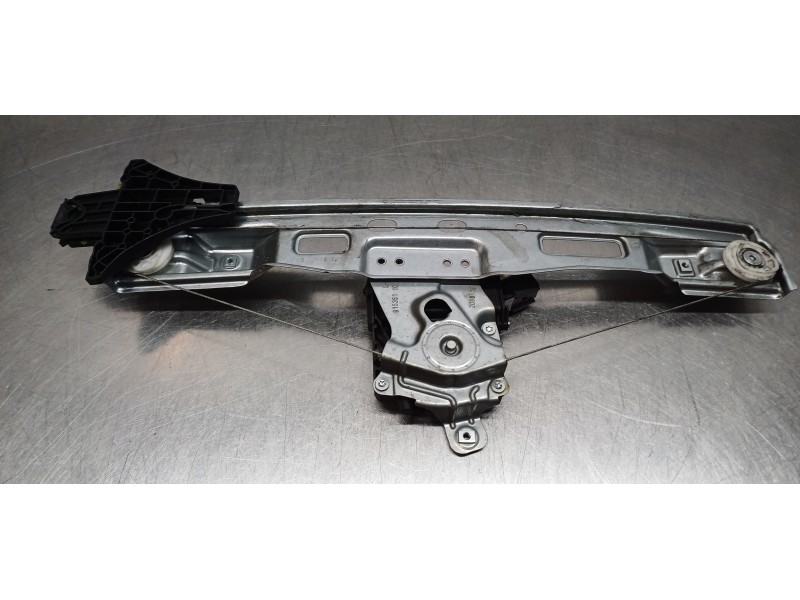 Recambio de elevalunas trasero izquierdo para opel zafira (c) family start/stop referencia OEM IAM 13369289 13260141  Recambio de elevalunas trasero izquierdo para opel zafira (c) family start/stop referencia OEM IAM 13369289 13260141