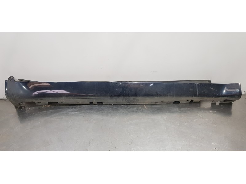 Recambio de faldon lateral para bmw x5 (e70) xdrive35d referencia OEM IAM 51778037290  