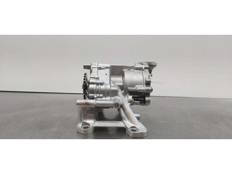 Recambio de bomba aceite para mini mini 5-trg. (f55) one referencia OEM IAM 11418631810  