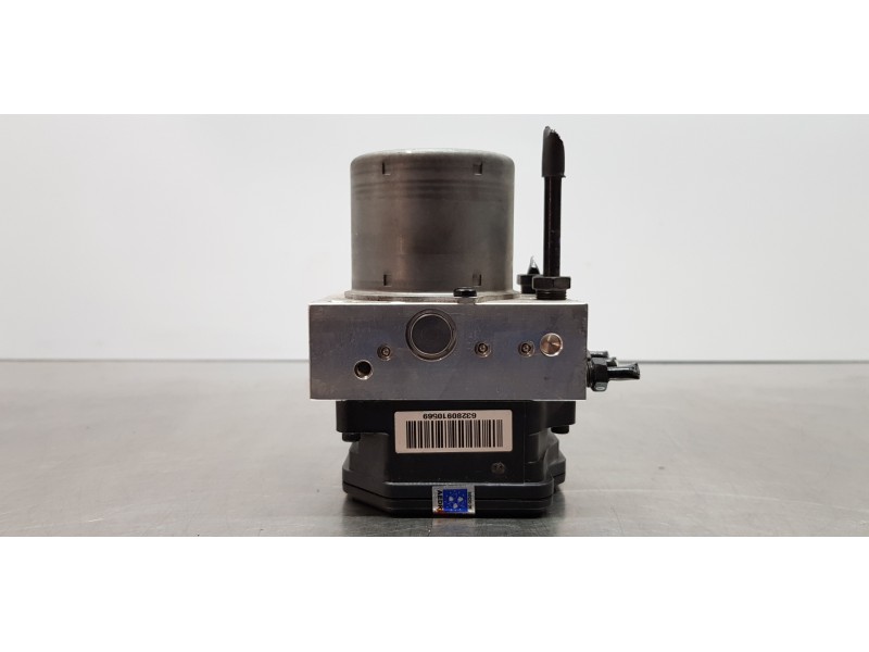 Recambio de abs para kia carens ( ) basic referencia OEM IAM 58910A4410  