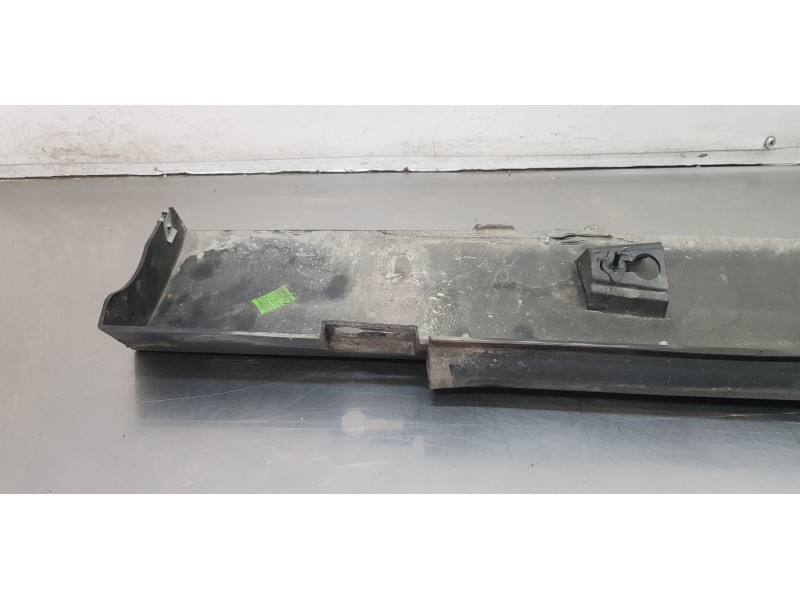 Recambio de faldon lateral para volvo xc60 inscription awd referencia OEM IAM 31420622  