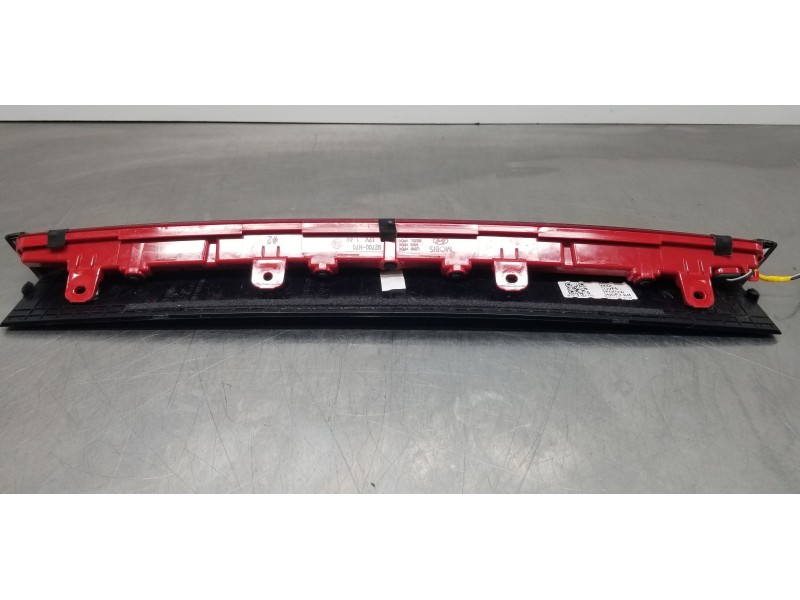 Recambio de luz central de freno para hyundai tucson tecno sky referencia OEM IAM 87212N7101  