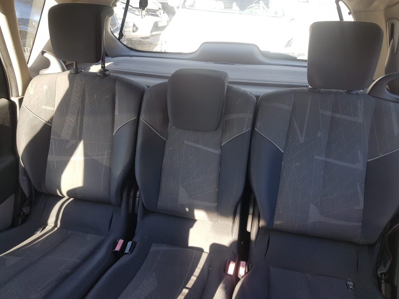 renault scenic ii del año 2005