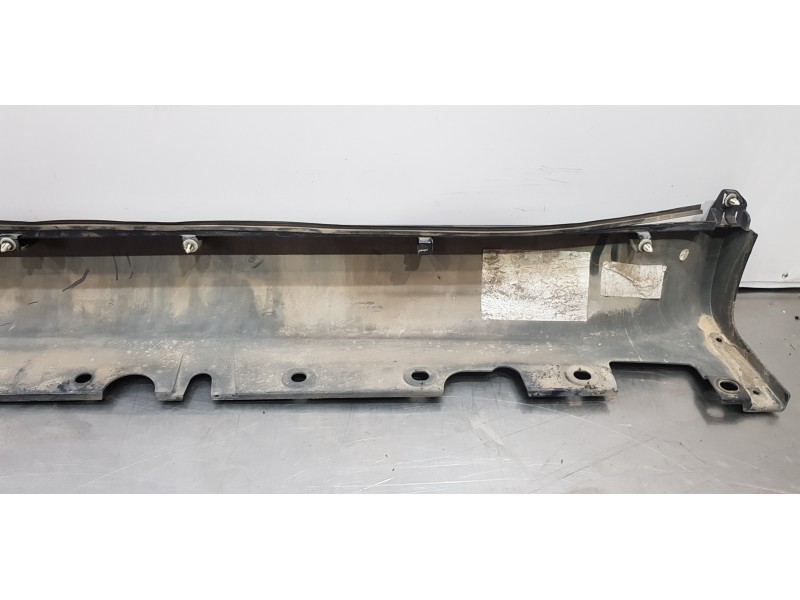 Recambio de faldon lateral para bmw x5 (e70) xdrive35d referencia OEM IAM 51778037290  