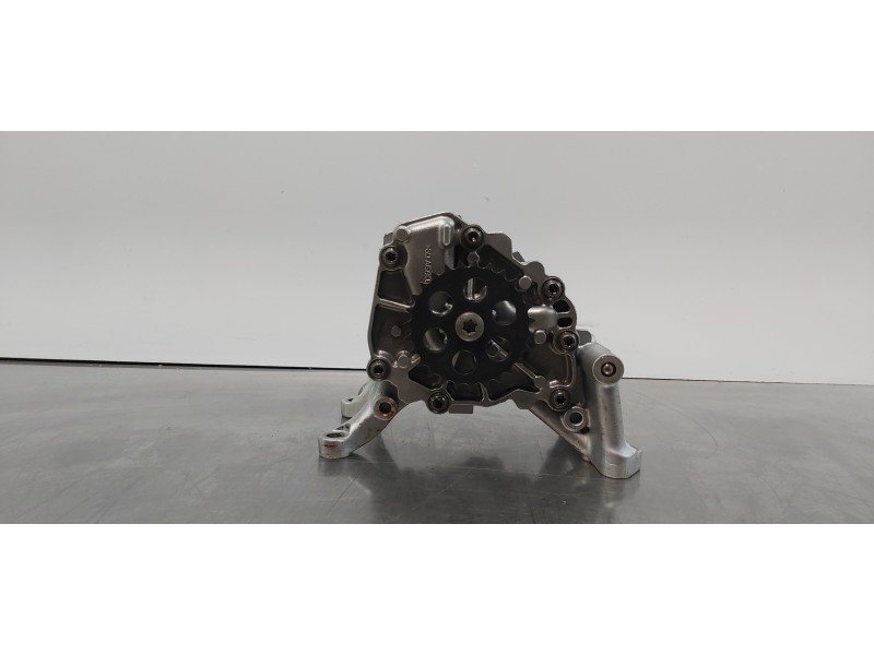 Recambio de bomba aceite para mini mini 5-trg. (f55) one referencia OEM IAM 11418631810  