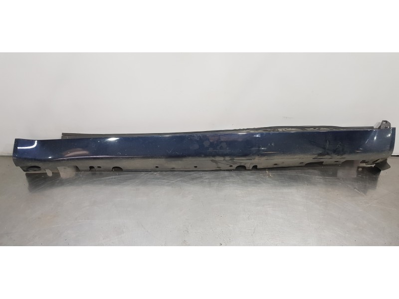 Recambio de faldon lateral para bmw x5 (e70) xdrive35d referencia OEM IAM 51778037289  