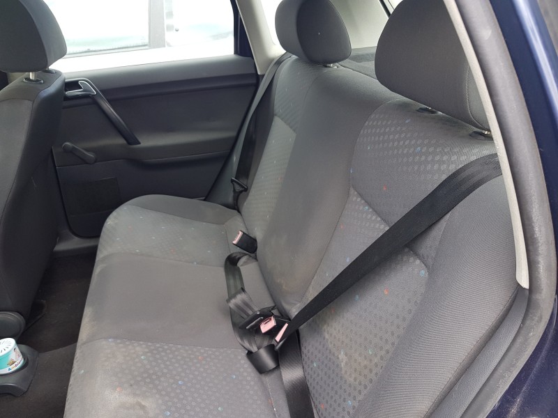 volkswagen polo (9n1) del año 2002