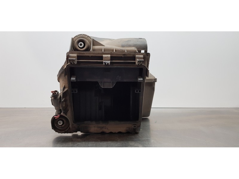 Recambio de filtro aire para mercedes clase b (w245) 200 (245.233) referencia OEM IAM A2660900001   Recambio de filtro aire para mercedes clase b (w245) 200 (245.233) referencia OEM IAM A2660900001