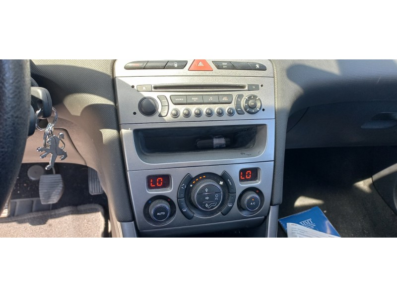 peugeot 308 del año 2012