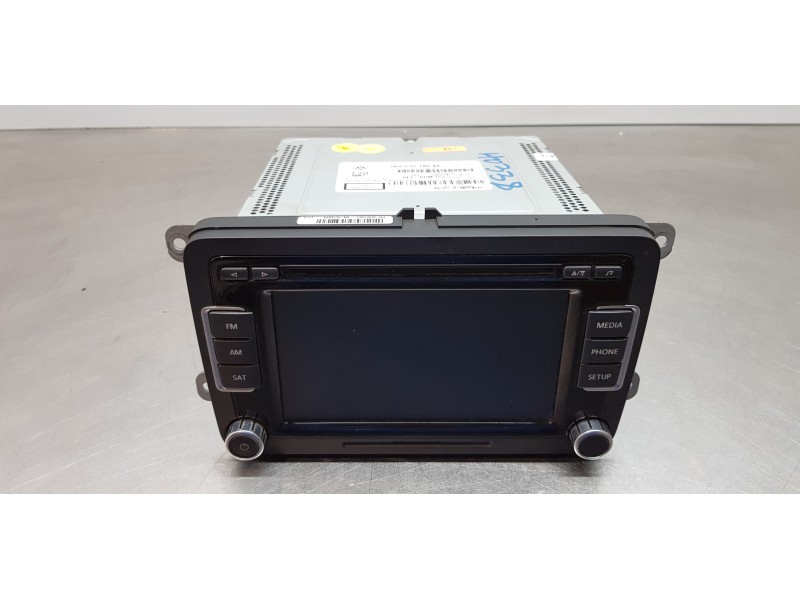 Recambio de pantalla multifuncion para volkswagen passat lim. (362) referencia OEM IAM 1K0035180T 1K0035180AE  Recambio de pantalla multifuncion para volkswagen passat lim. (362) referencia OEM IAM 1K0035180T 1K0035180AE