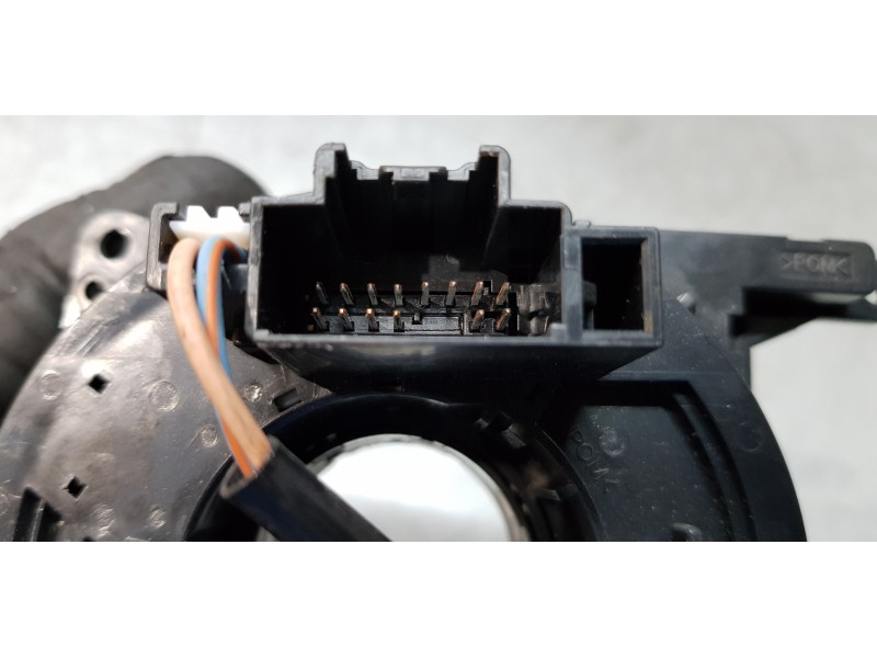 Recambio de anillo airbag para ford focus lim. st-line b&r referencia OEM IAM ZWAC30123A   Recambio de anillo airbag para ford focus lim. st-line b&r referencia OEM IAM ZWAC30123A