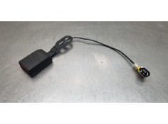 Recambio de enganche del cinturon delantero izq para peugeot partner kasten confort l1 referencia OEM IAM 8975V6   2