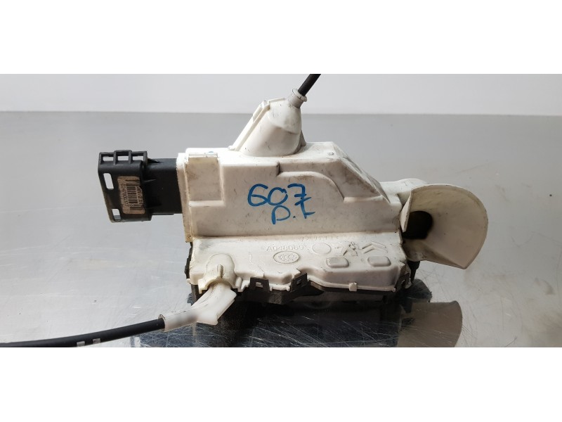 Recambio de cerradura puerta delantera izquierda para peugeot 5008 premium referencia OEM IAM 833318   Recambio de cerradura puerta delantera izquierda para peugeot 5008 premium referencia OEM IAM 833318