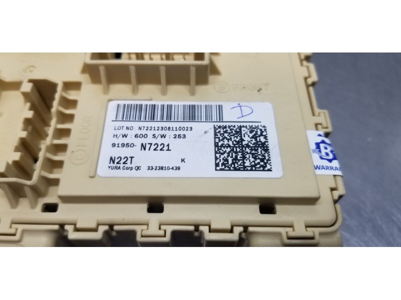 Recambio de caja reles / fusibles para hyundai tucson tecno sky referencia OEM IAM 91950N7221  