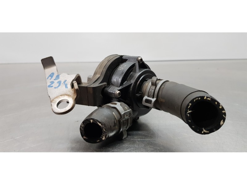 Recambio de bomba agua para volkswagen caddy ocio trendline bluemotion referencia OEM IAM 5Q0965567J   Recambio de bomba agua para volkswagen caddy ocio trendline bluemotion referencia OEM IAM 5Q0965567J