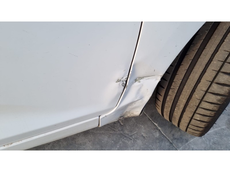 kia carens ( ) del año 2018