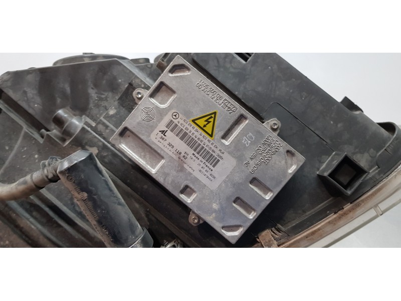 Recambio de faro izquierdo para mercedes clase s (w221) berlina 320 / 350 cdi (221.022) referencia OEM IAM A2218205561  