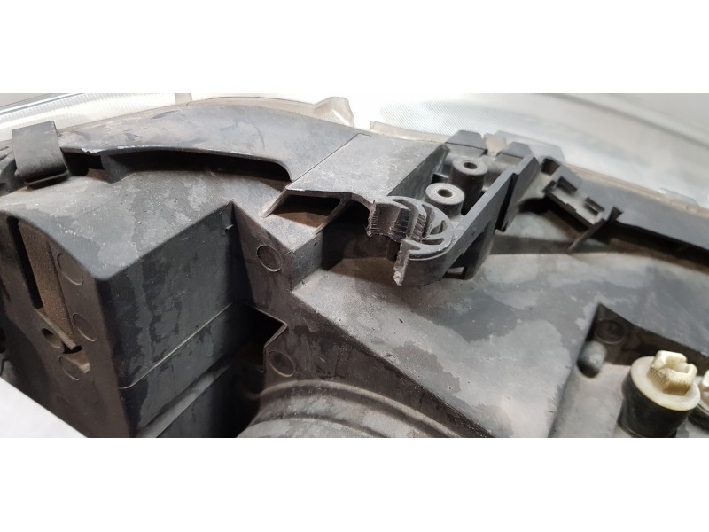 Recambio de faro izquierdo para mercedes clase s (w221) berlina 320 / 350 cdi (221.022) referencia OEM IAM A2218205561  